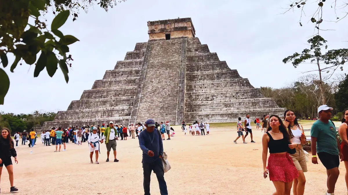 Antes de terminar el 2024, Chichén Itza recibió unos 14 mil visitantes al día Foto: Irving Gil