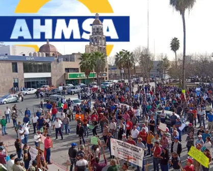 Obreros de AHMSA en Monclova exigen justicia y pagos atrasados en manifestación 