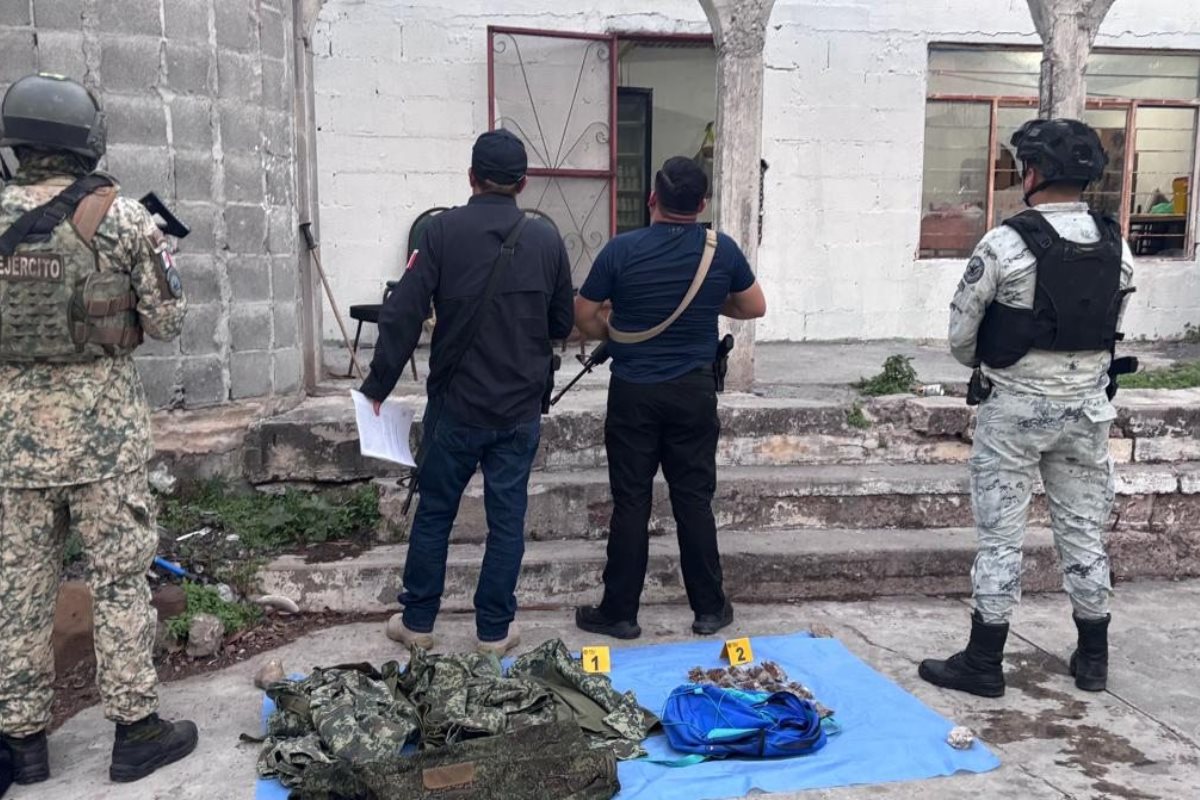 Elementos de la Fiscalía estatal, Ejército Mexicano y Guardia Nacional realizaron el cateo en la ciudad fronteriza de Mier. Foto: FGJT