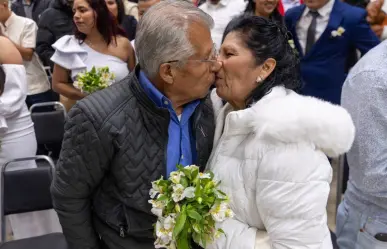 Se comprometen más de 200 parejas de Juárez en matrimonios colectivos