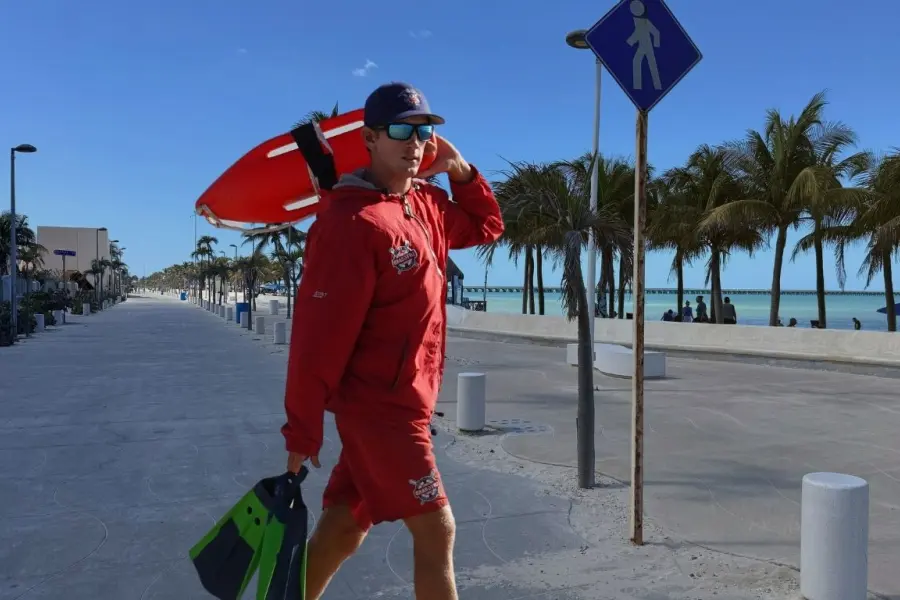 Salvavidas de Progreso se preparan para la temporada de Carnaval