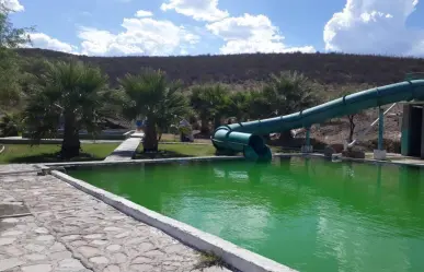 El balneario de aguas termales que está a 47 minutos de Peñón Blanco, Durango, en un pequeño pueblo