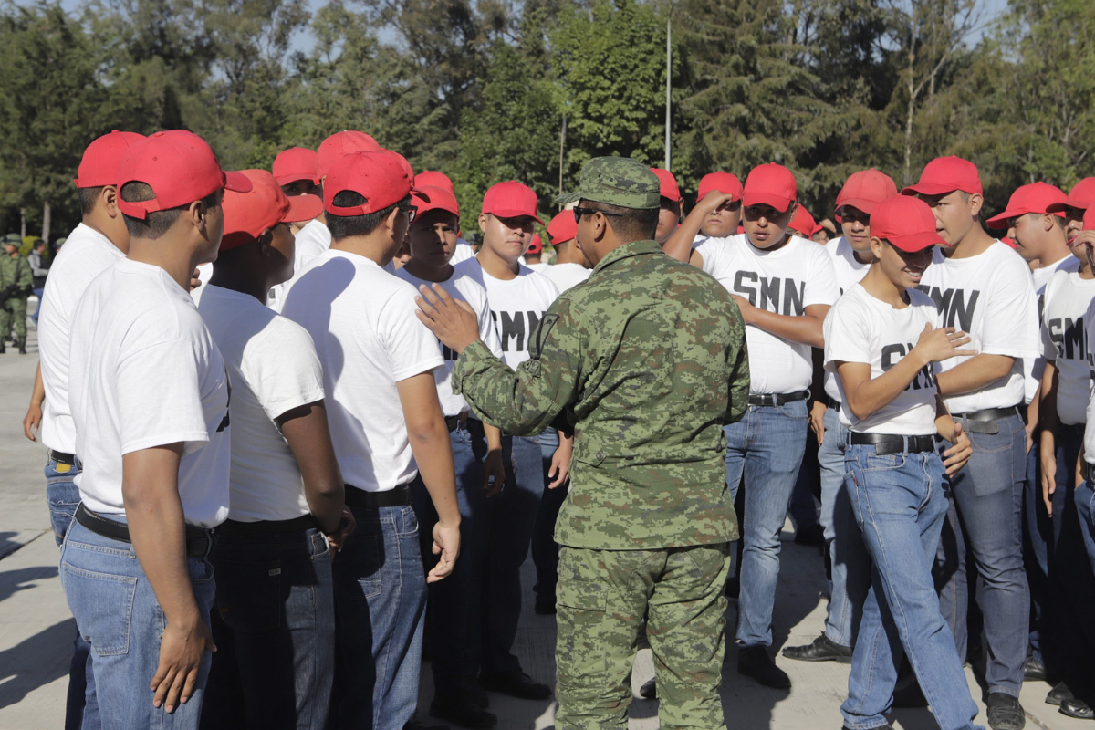 Tramita tu Media Cartilla del Servicio Militar en Salinas Victoria