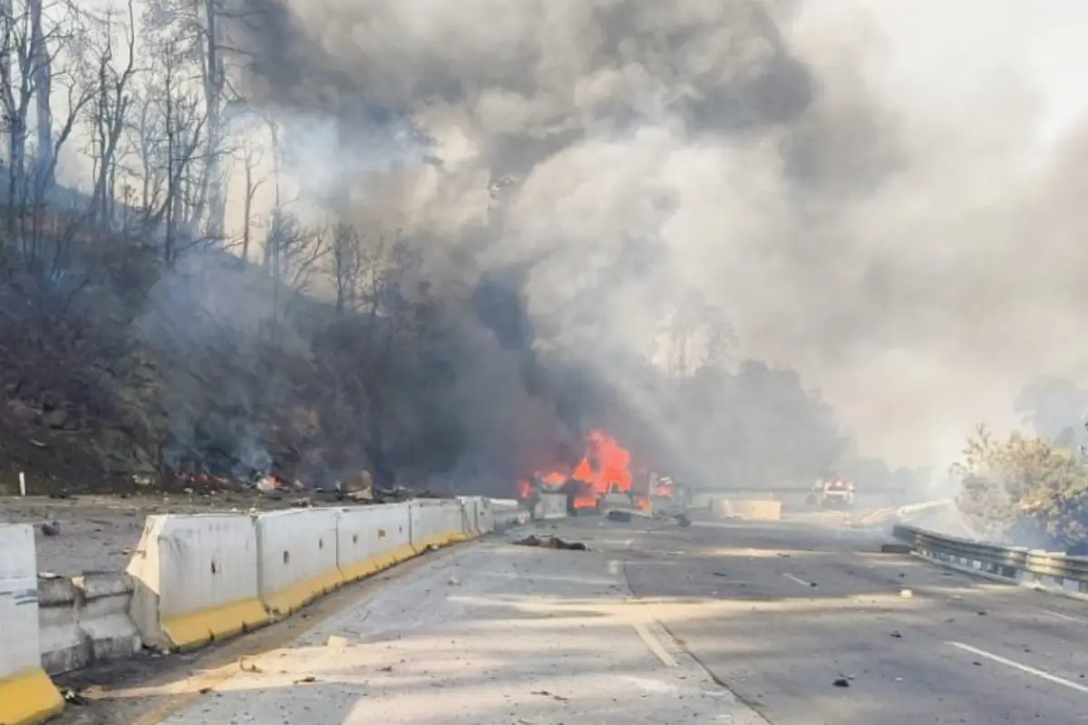 Accidente en la carretera México-Puebla. Créditos: X (@GN_Carreteras).