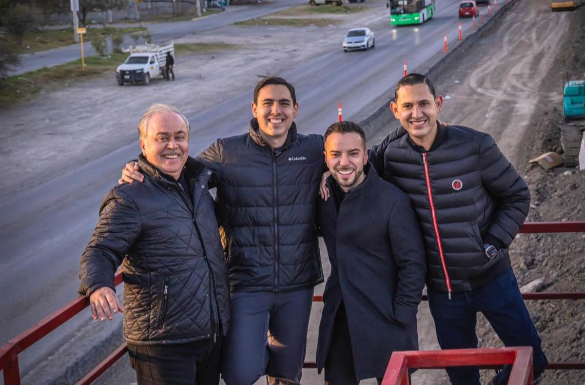 César Garza supervisa avances en la repavimentación de la carretera Mezquital-Santa Rosa