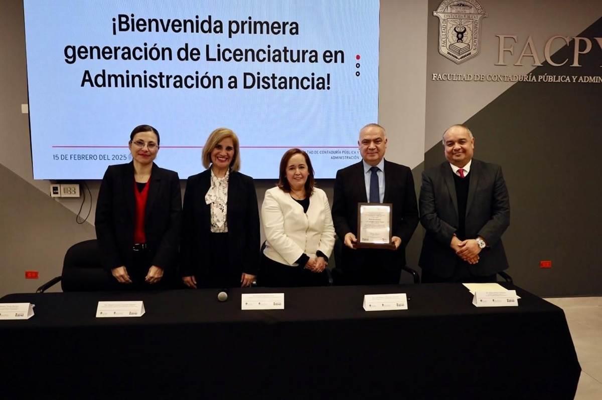 El evento, organizado por la Secretaría de Educación Digital de FACPYA. Foto Facebook: Facultad de Contaduría Pública y Administración UANL