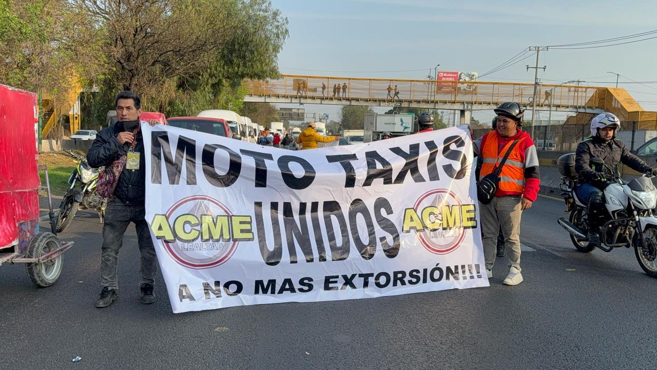 Los trabajadores del sector de transporte público piden la intervención de autoridades estatales y federales. Imagen: Fernando Cruz