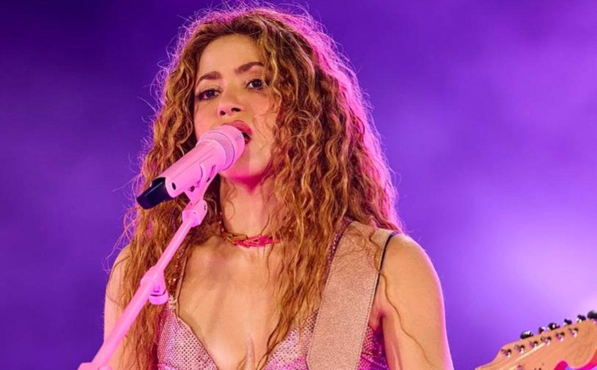 Shakira es dada de alta del hospital tras presentar un fuerte dolor abdominal Foto: IG Shakira