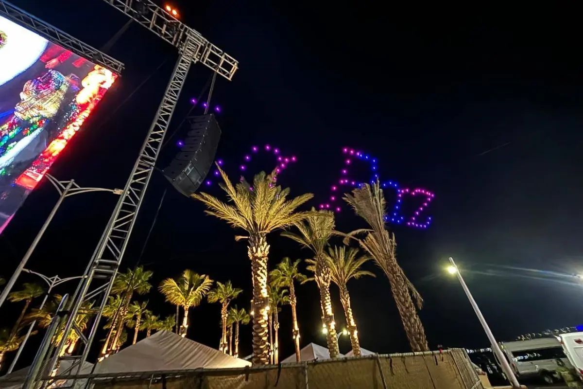 Espectáculos de drones en el Carnaval La Paz 2025. Foto: Alberto Cota/POSTA BCS