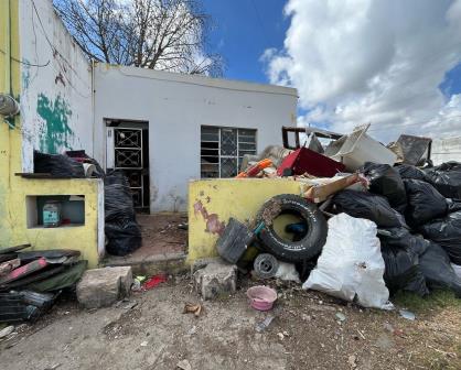 Así se ve la vivienda de un acumulador de basura en el Centro de Mérida