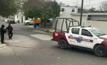Casas y carros dañados a balazos en Linares
