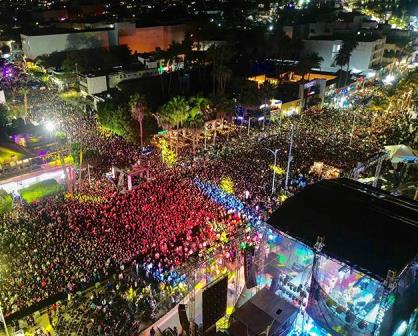 Casi 100 mil personas acudieron al Carnaval La Paz; reportan saldo blanco