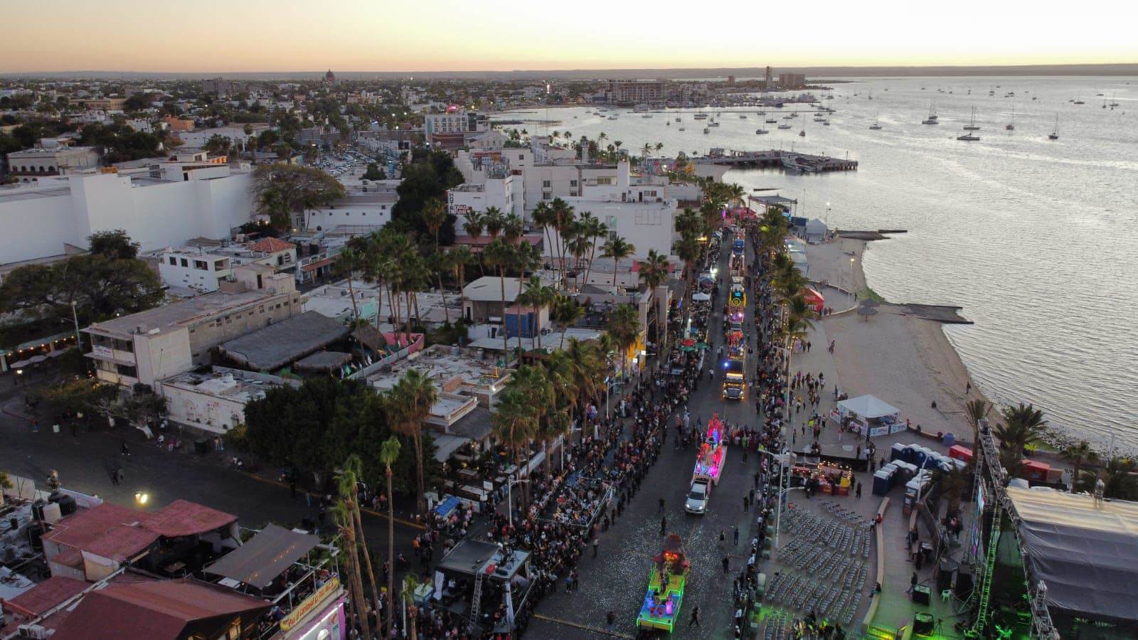 Detienen a hombre por acosar a menor en el Carnaval La Paz 2025