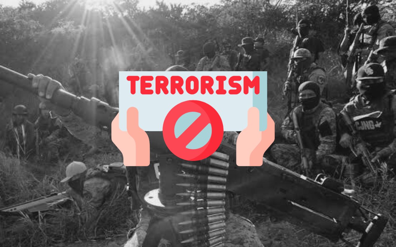 Civiles del CJNG y título de terrorismo. Foto: X (@MarioBeteta) / Canva