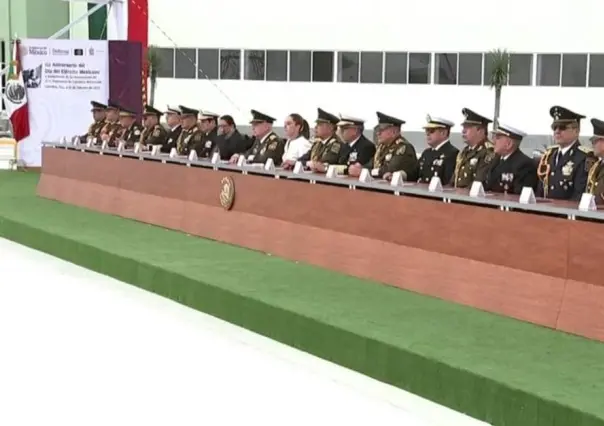 Claudia Sheinbaum anuncia que el Ejército Mexicano recibirá aumento de sueldo