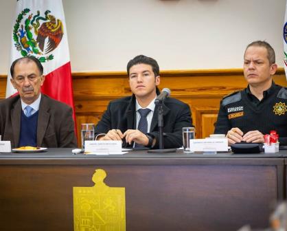 Samuel García integra nuevo fiscal y alcaldes a mesa de seguridad