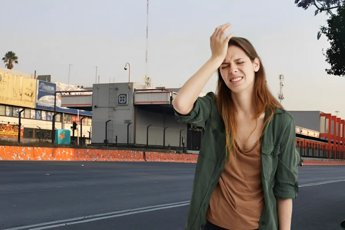 Estación Viaducto de la Línea 2 del Metro vista desde Calzada de Tlalpan con una mujer estresada al frente del lado derecho. Foto: Google Maps | Freepik | Canva