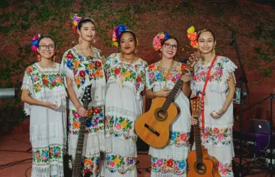 La UADY se engalana con la presentación de Las Trovadoras del Mayab