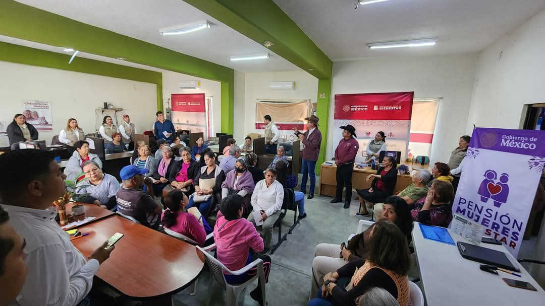 Registro Pensiones del Bienestar. Foto: Facebook Delegación de Programas para el Bienestar en Tamaulipas