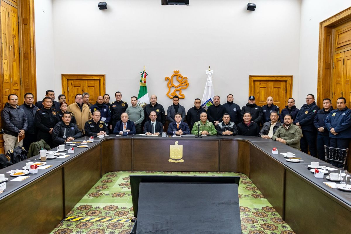 Gobernador de Nuevo León en Mesa de Seguridad presentando avances en materia de seguridad Foto: Gobierno de Nuevo León