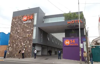 Localizan muerto en un motel de Puebla a hombre que le habían robado su auto
