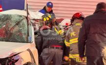 Dos lesionados tras choque en avenida Venustiano Carranza en Monterrey