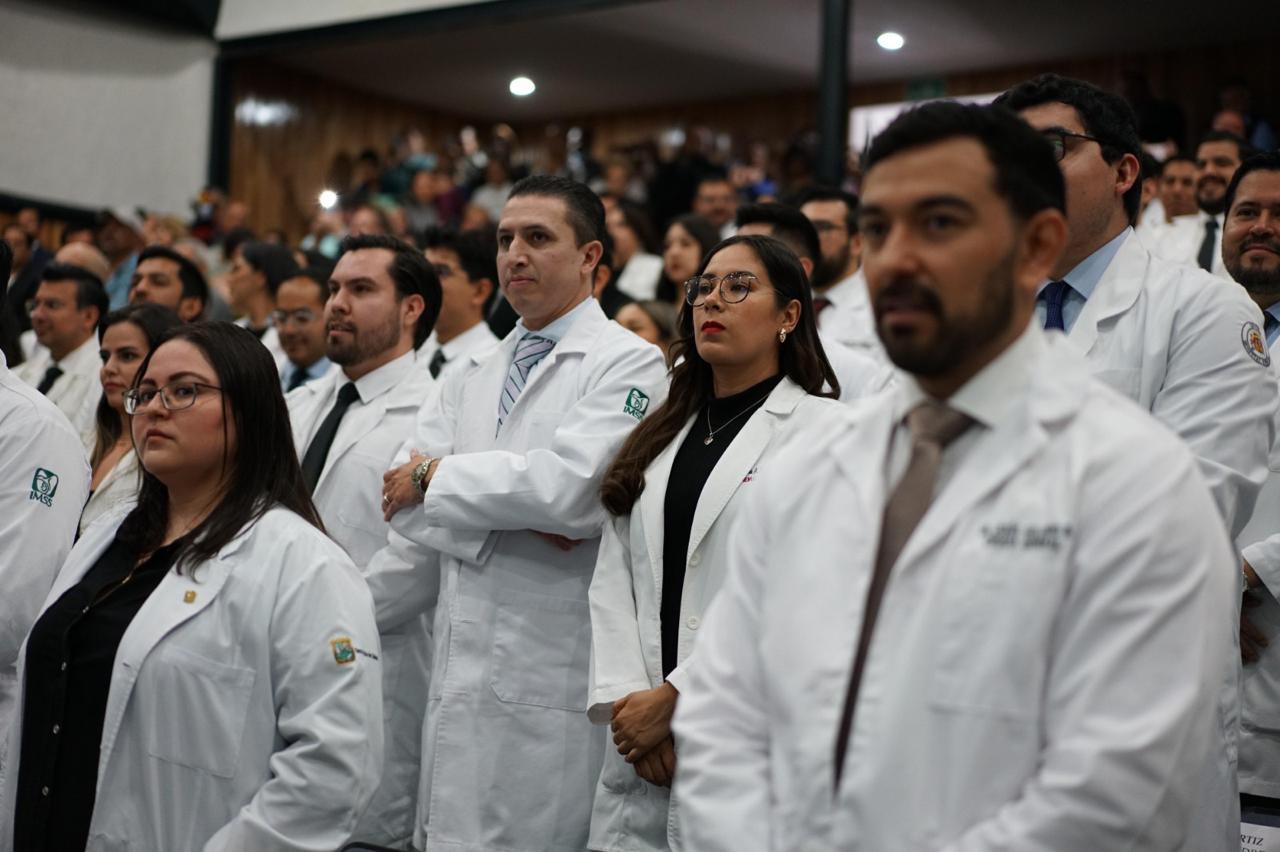 Se gradúan 288 médicos en Coahuila. Foto de IMSS Coahuila.