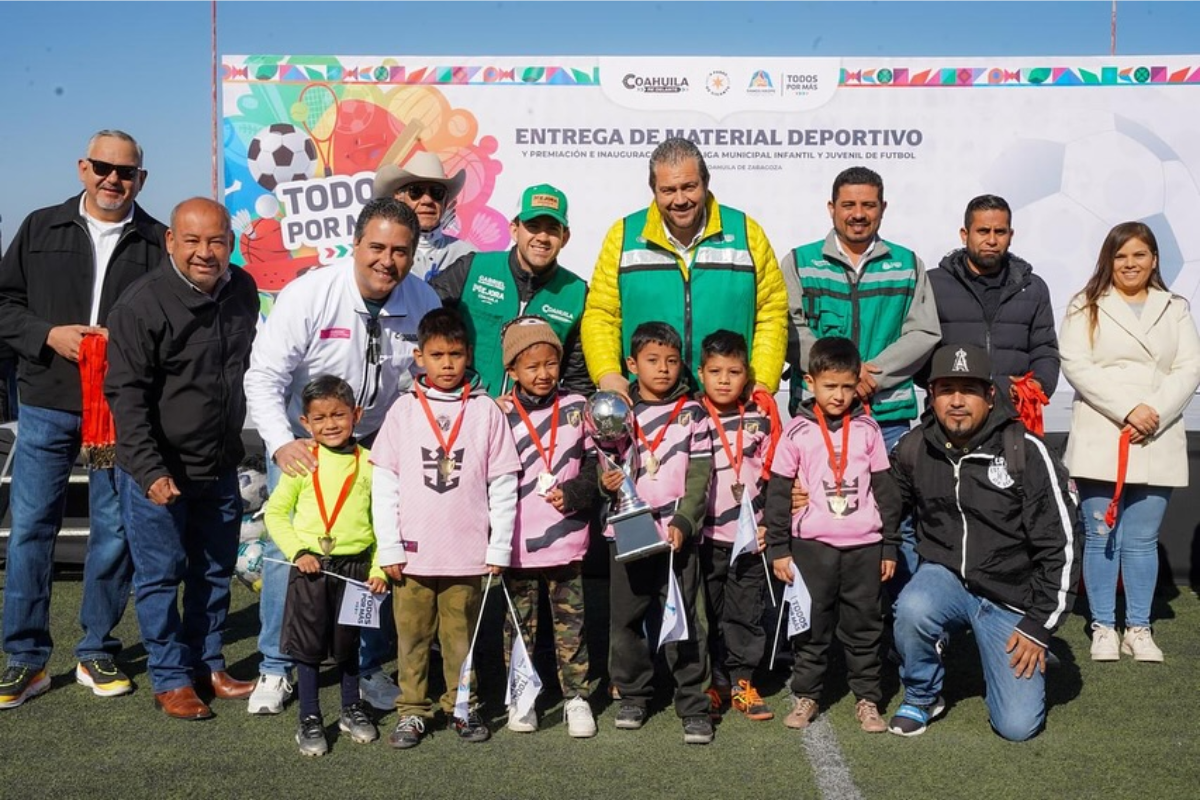 Tomás Gutiérrez enfatizó que la inversión en deporte es una estrategia efectiva para el desarrollo de los niños y jóvenes de Ramos Arizpe./ Foto: Gobierno Municipal de Ramos Arizpe