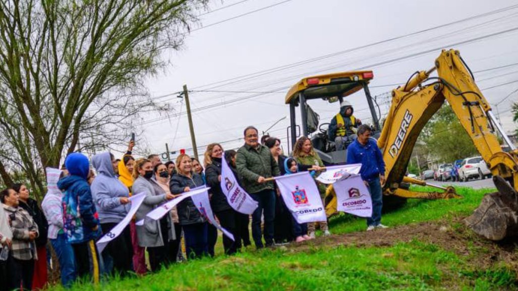 Anuncian cierre vial en la lateral carretera Monterrey-Laredo