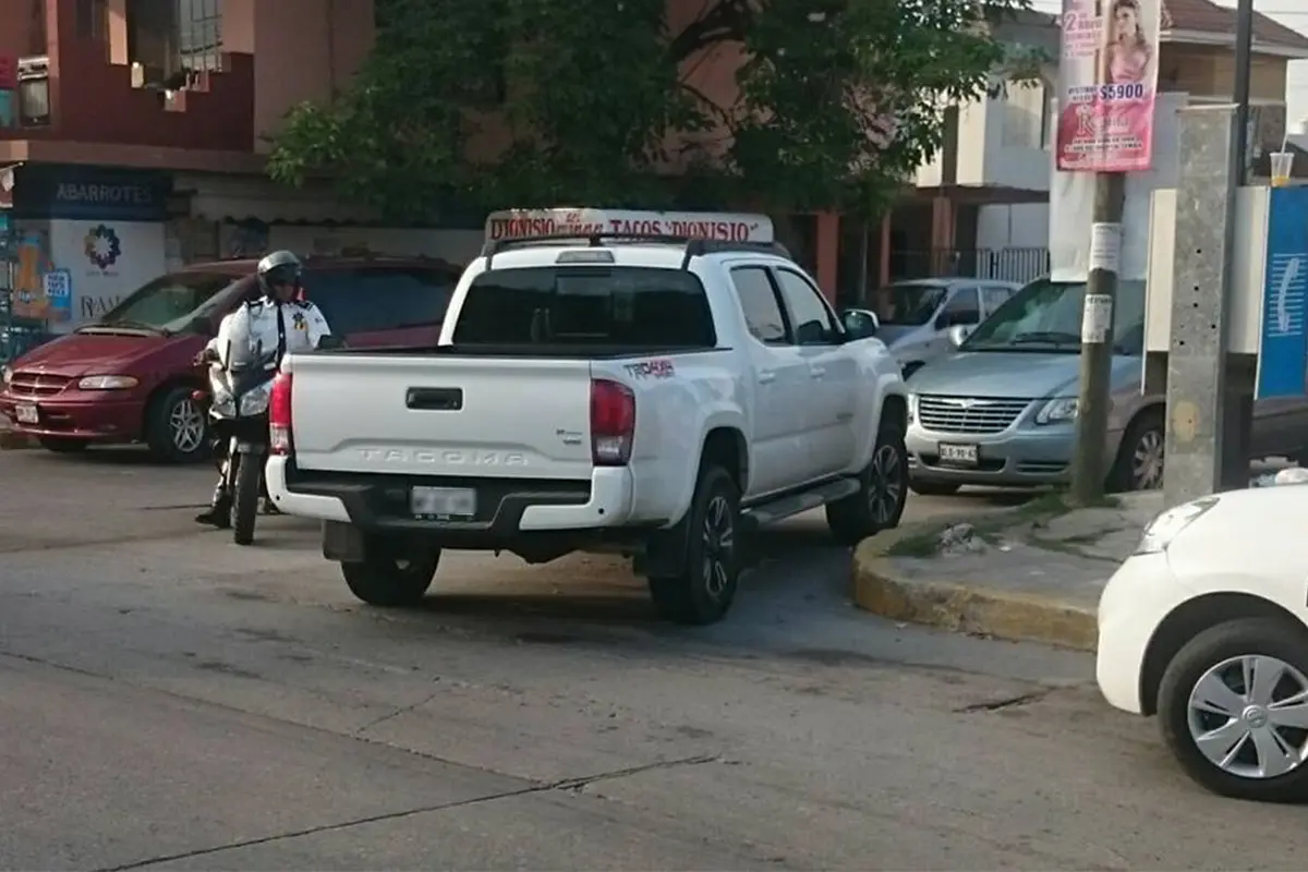 ¿De cuánto es la multa por estacionarte en sentido contrario en Reynosa ?