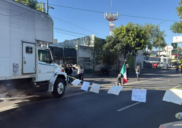 Desalojan escuela de monjas con lujo de violencia, acusan despojo