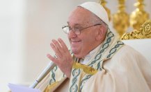 Papa Francisco presenta ligera mejora a su estado de salud crítico, confirma el Vaticano