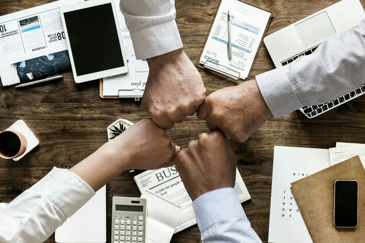 La administracio´n actual busca agregar a la cadena de valor los productos y servicios de la localidad. Foto: CANVA