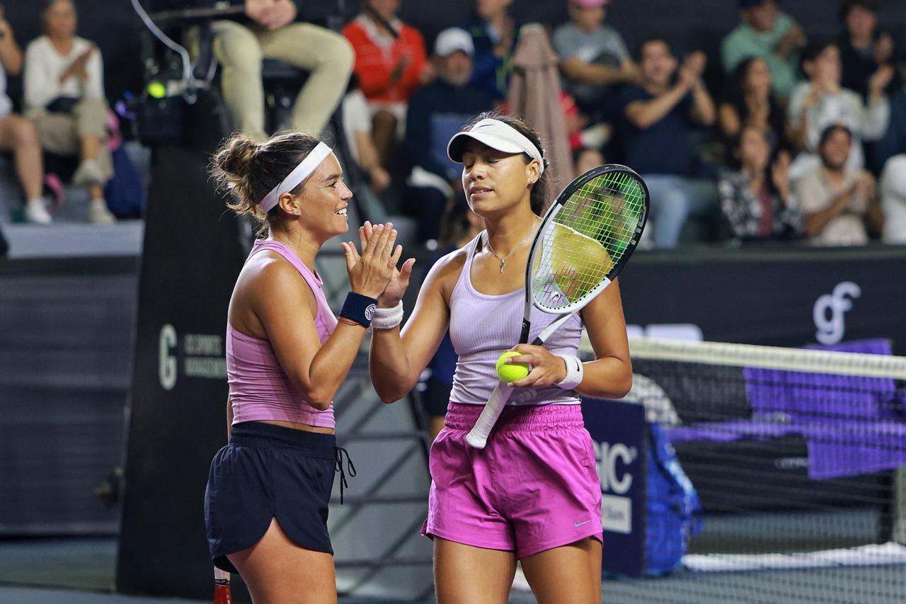 La dupla mexicana logró la victoria en la primera jornada de dobles en el Mérida Open.- Fuente Alejandro Zapata