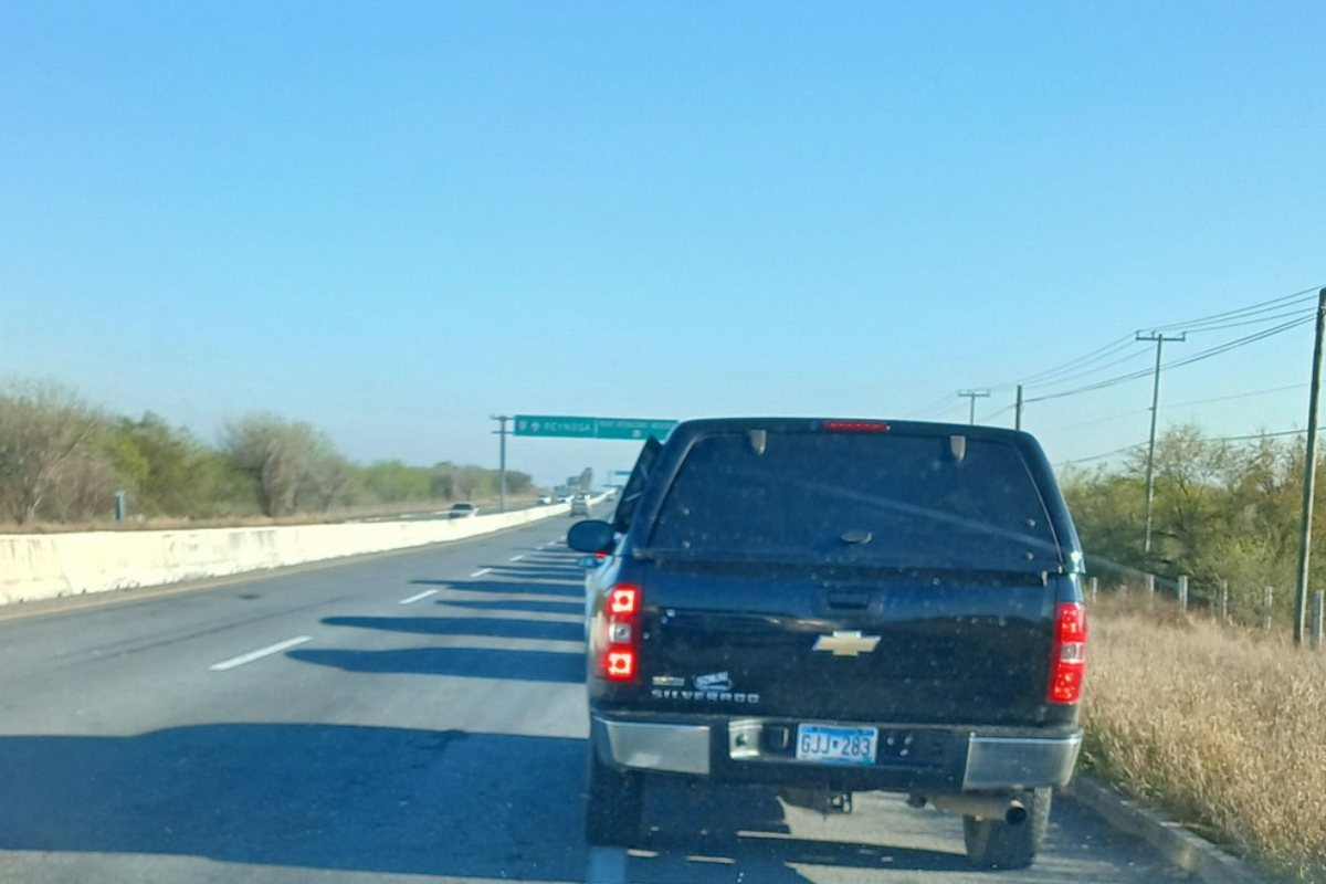 La afluencia en los cruces fronterizos entre Tamaulipas y Texas varía según el puente internacional, con tiempos de espera que pueden superar los 90 minutos en algunas garitas. Foto: Redes sociales