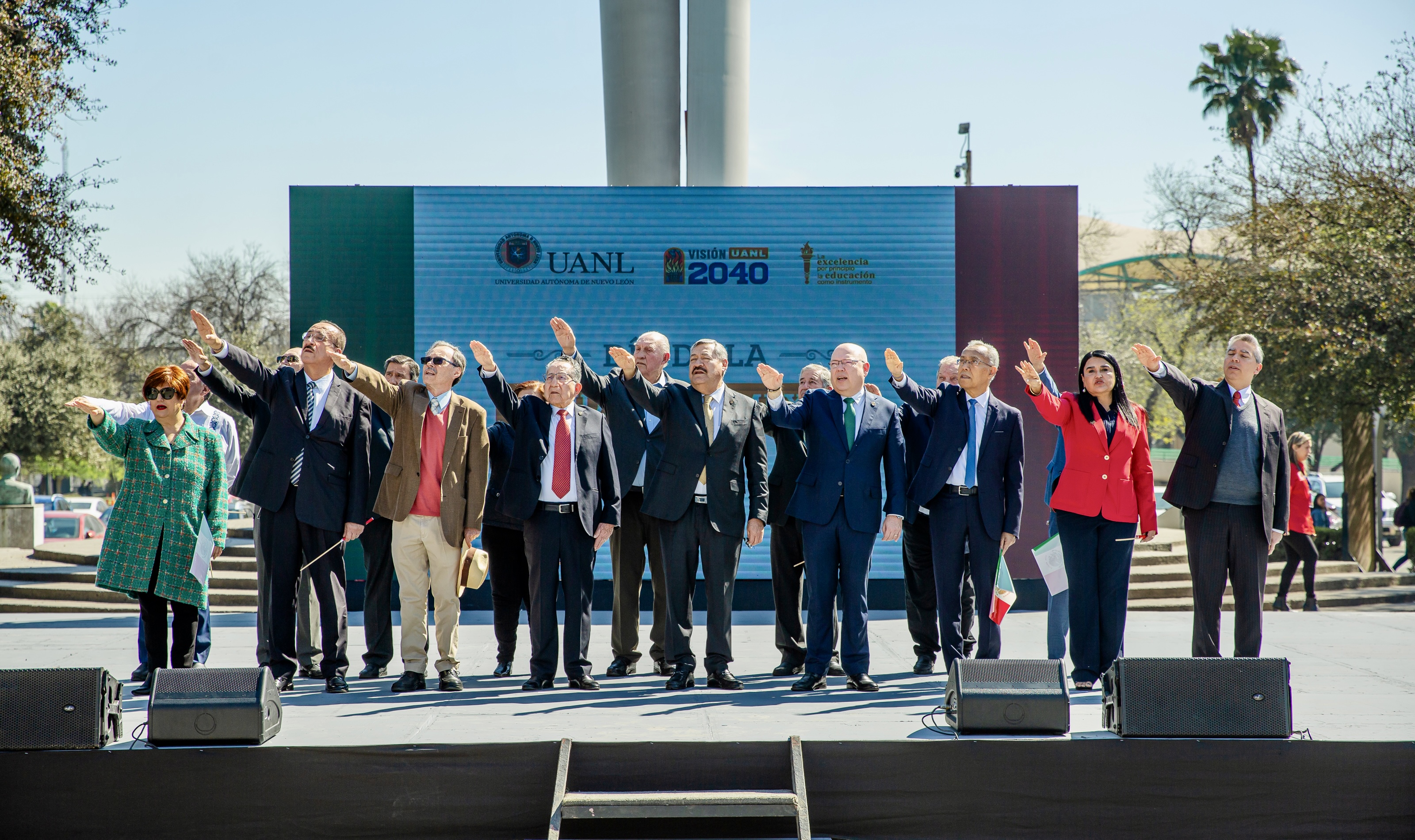 UANL conmemora el Día de la Bandera con ceremonia cívica