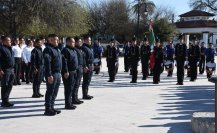 Zuazua celebra el Día de la Bandera con emotiva ceremonia cívica