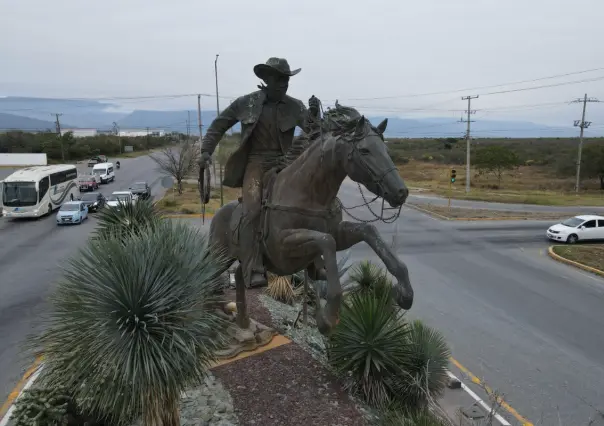 Lo que debes saber sobre el Cuerudo Tamaulipeco de Victoria, según su escultora