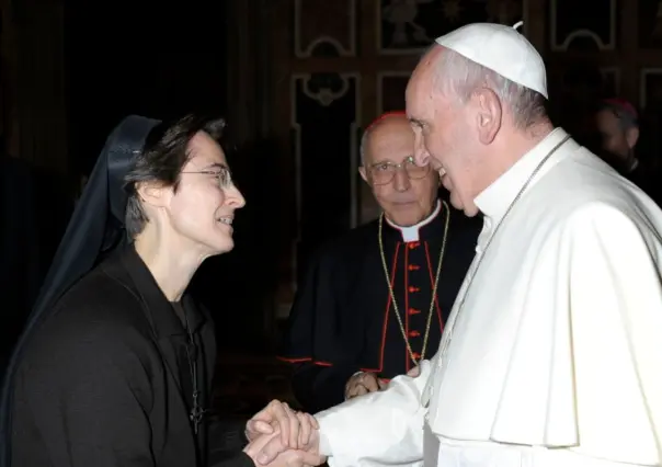 Raffaella Petrini y el poder que tiene como la primera mujer gobernadora de El Vaticano 