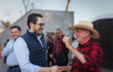 David de la Peña entrega canalización pluvial en El Álamo, en Santiago