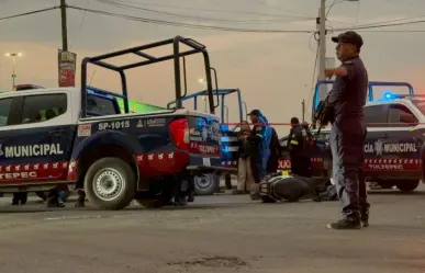 Muere mujer motociclista arrollada por un tráiler en Tultepec