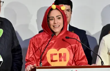 La diputada del PRI, Abigail Arredondo, se disfrazó del Chapulín Colorado ¿por qué?