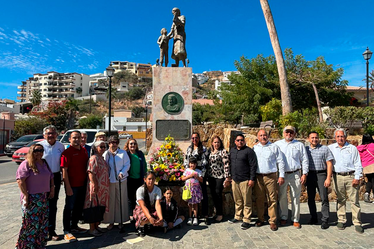 Homenaje a la maestra Amelia Wilkes Ceseña. Foto: Irving Thomas.