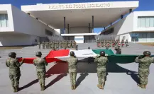 Congreso de Yucatán renueva su bandera nacional tras ceremonia de incineración