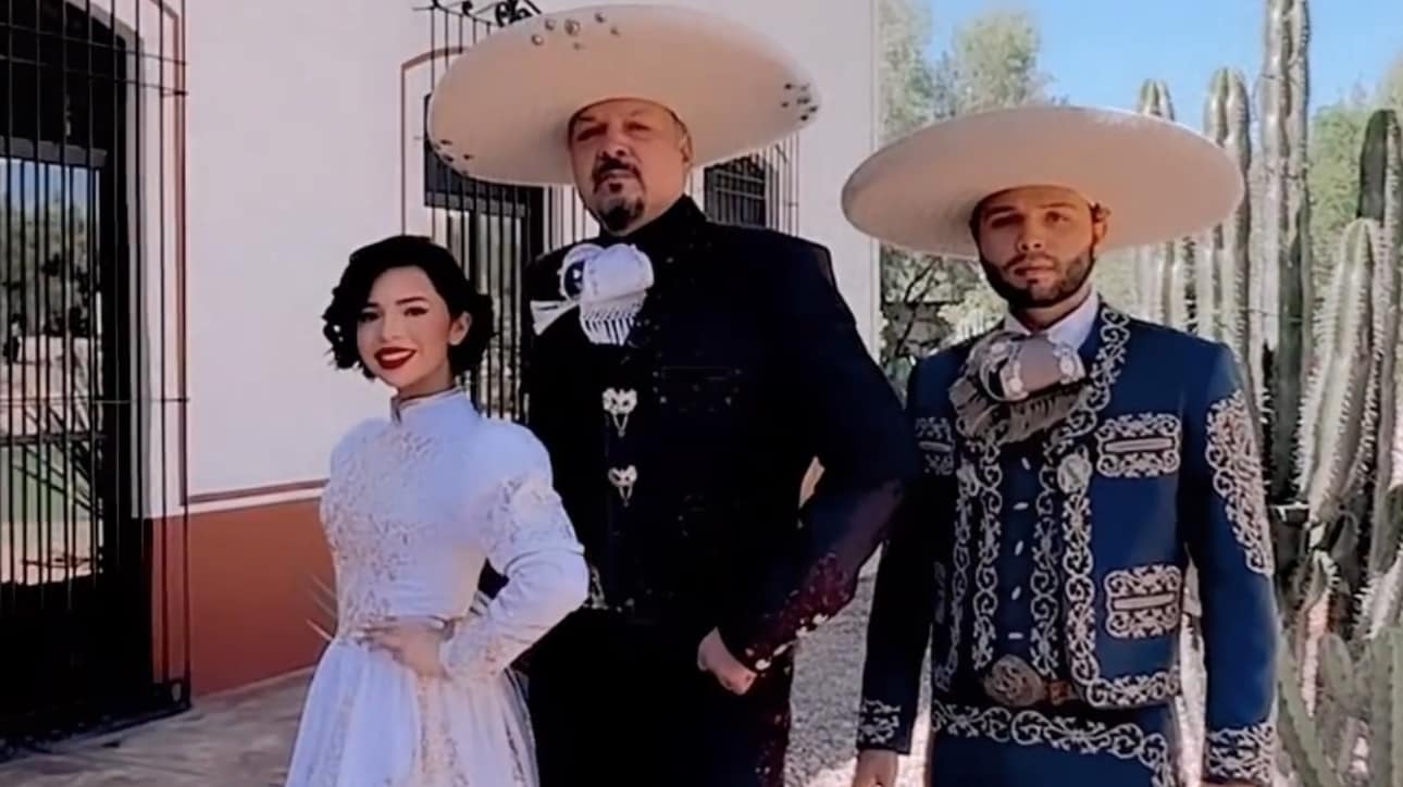 Pepe Aguilar y sus hijos se presentarán este sábado 1° de marzo en el Festival de Mazatlán. Foto: IG pepeaguilar_oficial