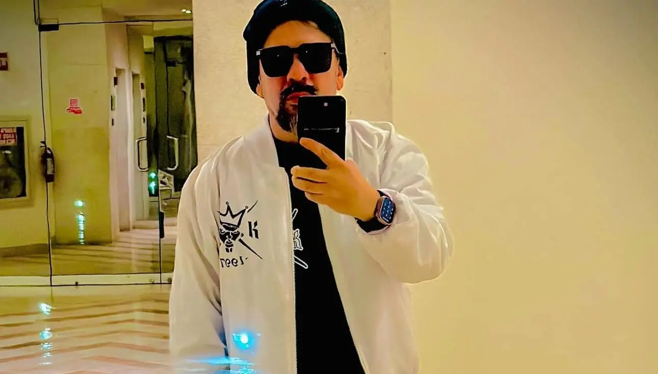 Cruz Martínez lamenta el fallecimiento del productor Abraham Quintanilla Foto: IG @mtzcruz