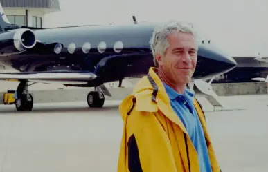 La fiscal general Pamela Bondi publica la primera fase de los archivos desclasificados de Epstein