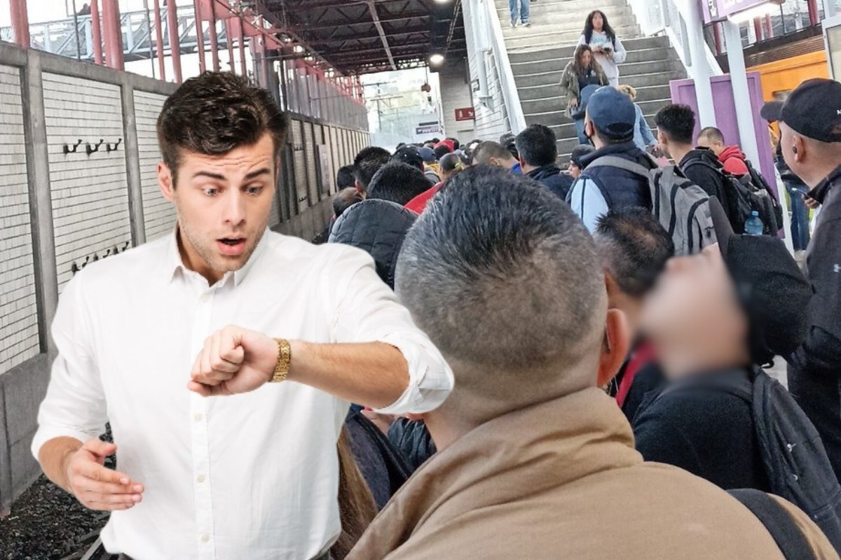 Personas esperando en estaciín de la Línea A del Metro y hombre viendo su reloj al frente. Foto: X (@Jozzy348) | Freepik | Canva