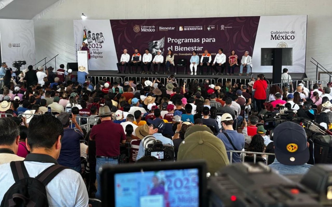 La presidenta Claudia Sheinbaum defendió a la gobernadora Libia Denisse García por los reclamos en materia de seguridad. Foto: Jesús Padilla