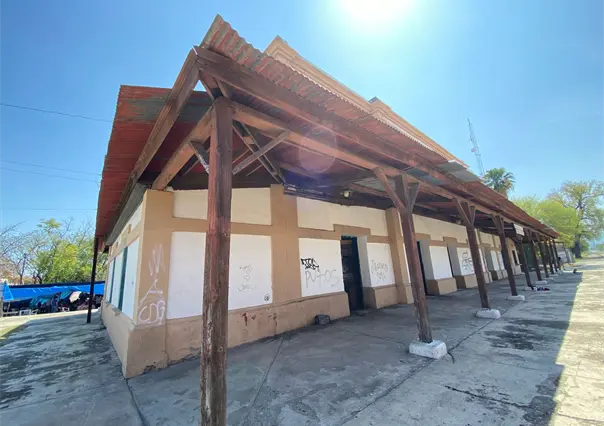 La histórica estación del ferrocarril; un vestigio olvidado en el tiempo